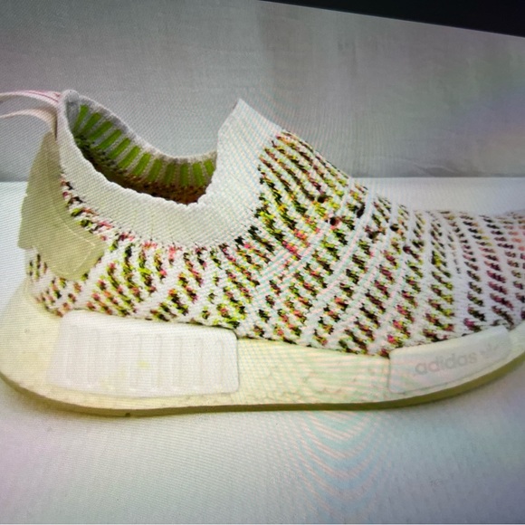 Adidas women NMD R1 STLT  Primeknit Running shoes size 7.5. Multicolor. - Picture 3 of 5